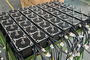 直流無(wú)刷電機(jī)生產(chǎn)廠(chǎng)家 (23).jpg